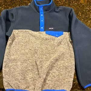 Youth XL Patagonia Synchilla Fleece Pullover with snap pocket.
